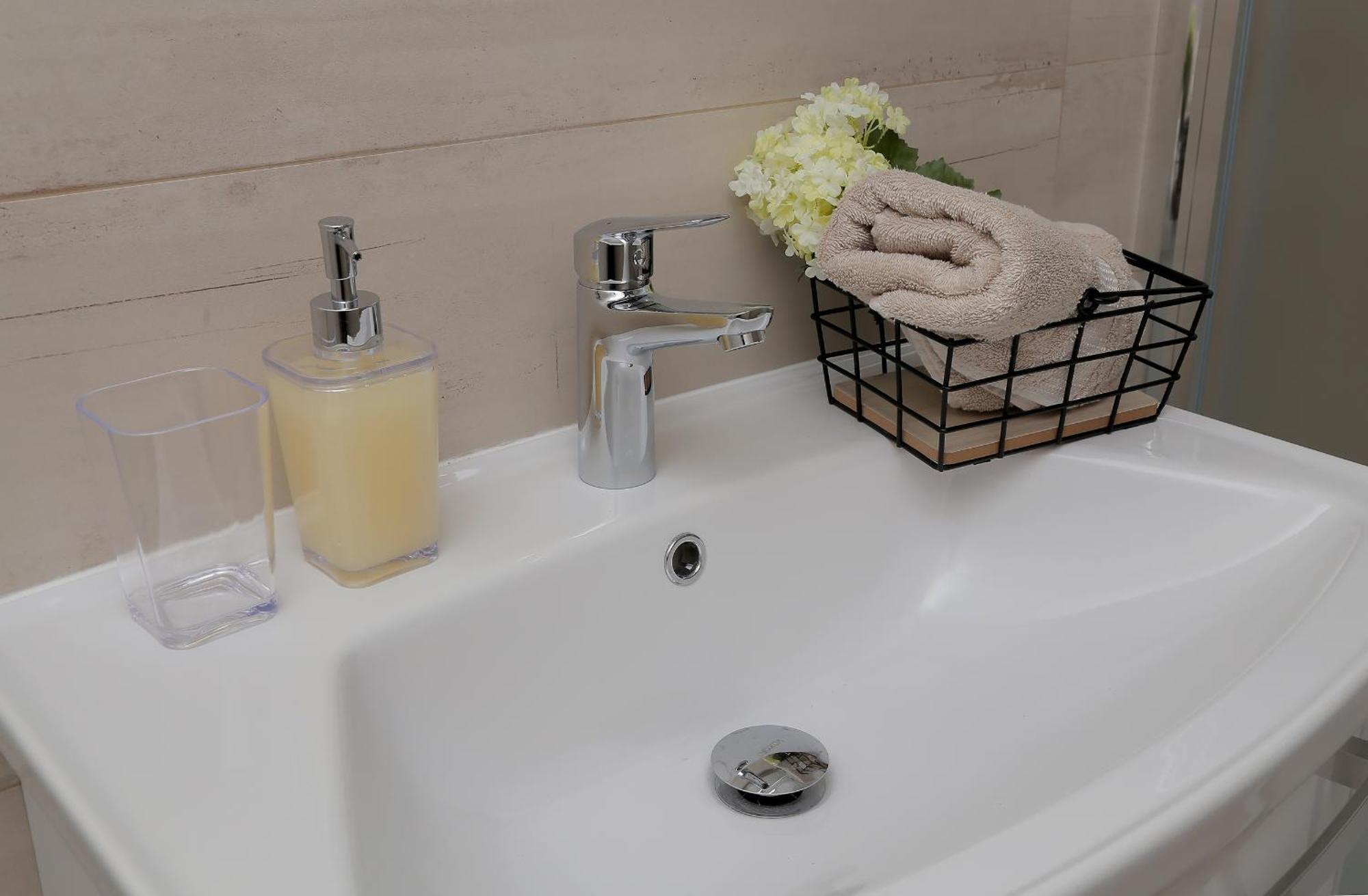 Apartmani Krmek มลินี ภายนอก รูปภาพ